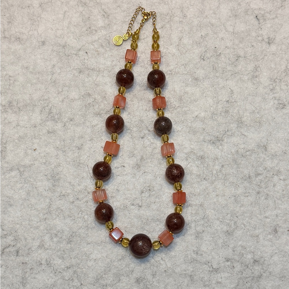 Strawberry Quartz Harmony | Two-Tone Strawberry Quartz Necklace - Picture 5 of 10